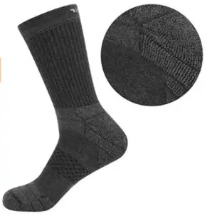YUEDGE Men's Cotton Crew Socks