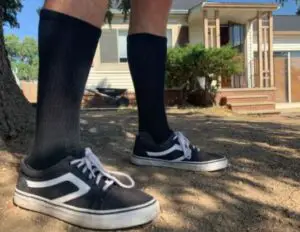 how to wear mid calf socks