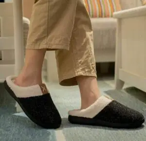 wide slippers for pregant ladies