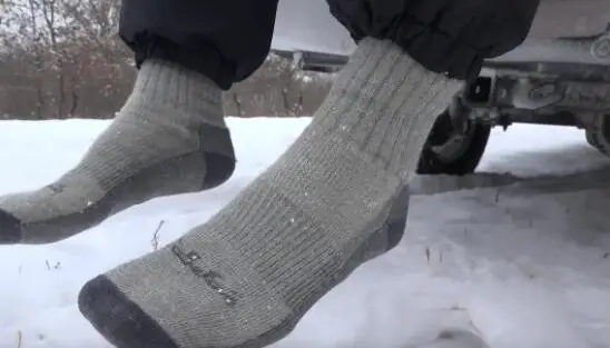 best socks for cold weather tips