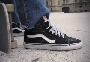 how to wear with Vans Sk8-Hi shoes